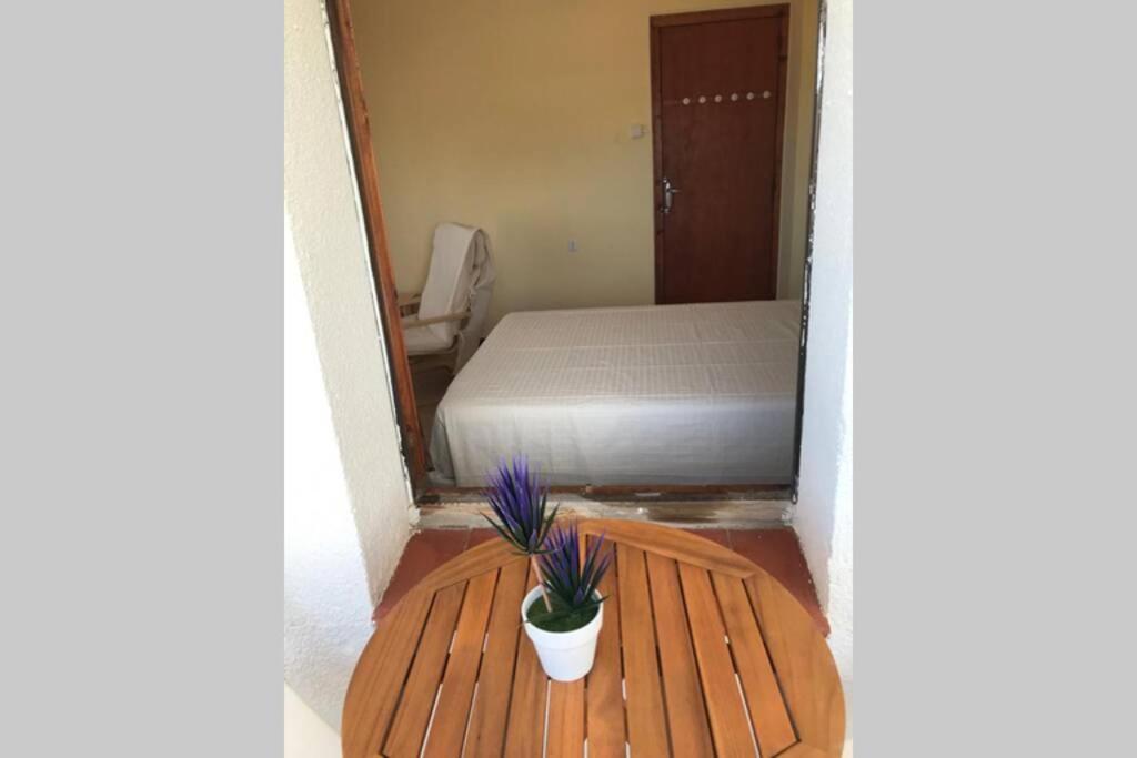 El Faro Apartaments Platja Llarga-Les Salines-Tgn Таррагона Экстерьер фото