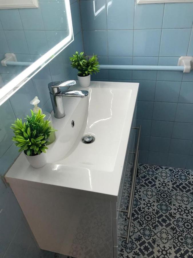 El Faro Apartaments Platja Llarga-Les Salines-Tgn Таррагона Экстерьер фото