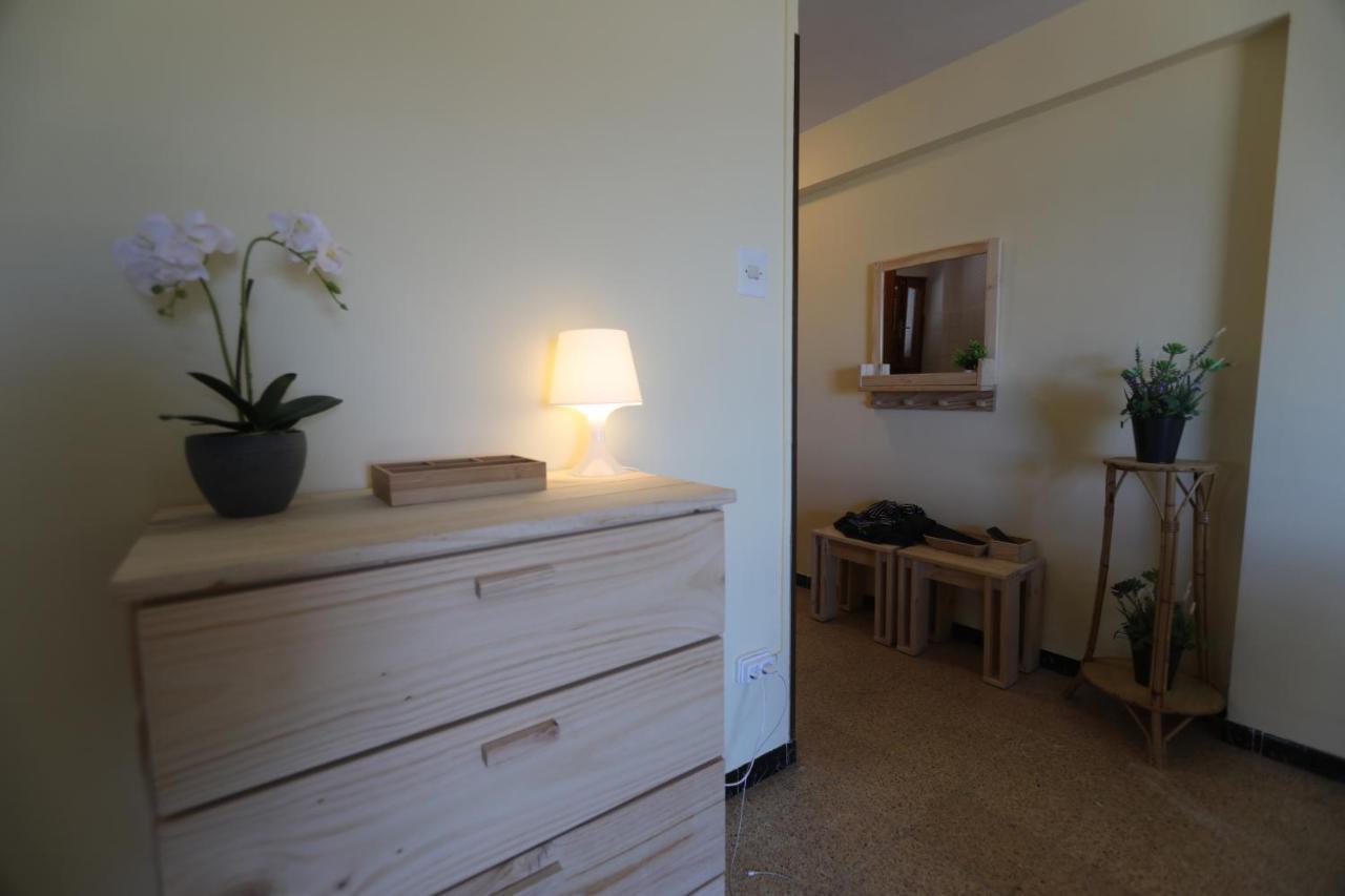 El Faro Apartaments Platja Llarga-Les Salines-Tgn Таррагона Экстерьер фото